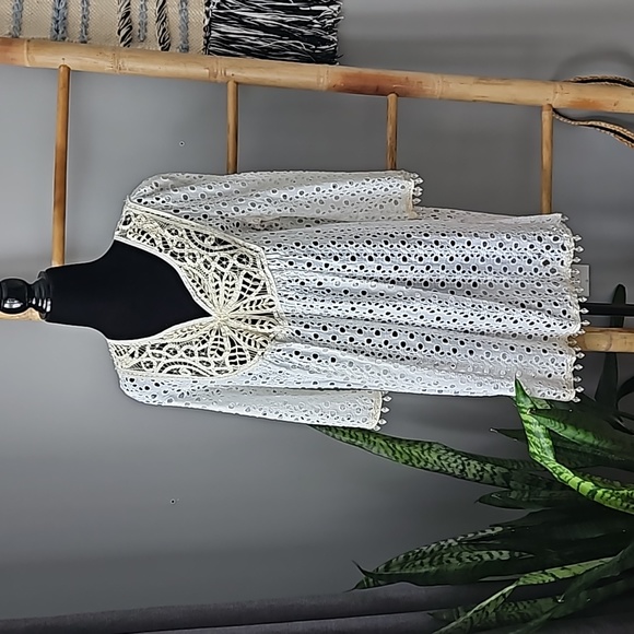 St. Barths Eyelet/Battenburg LaceTunic/Cover up - Picture 1 of 7